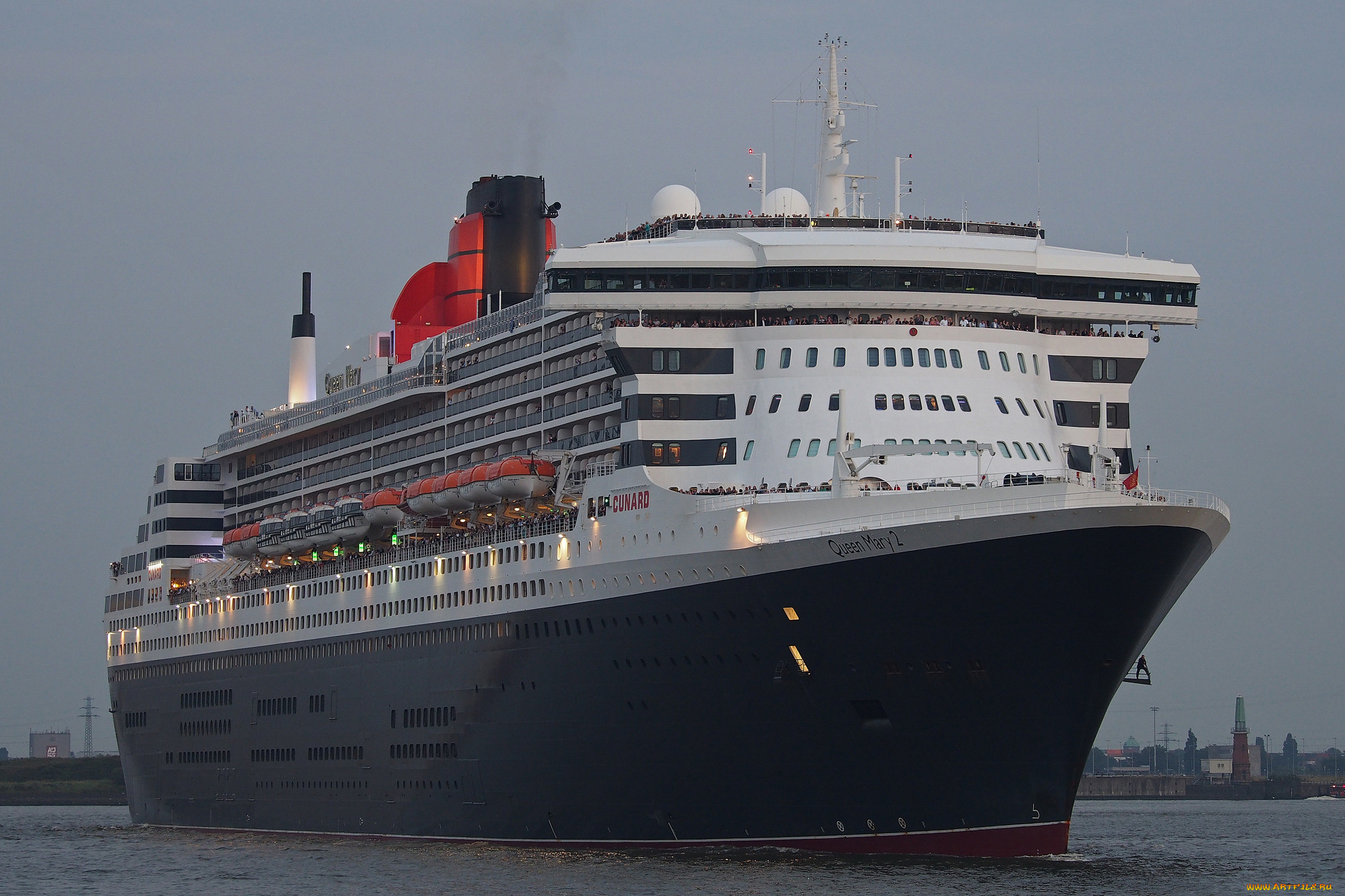 queen mary 2, , , , 